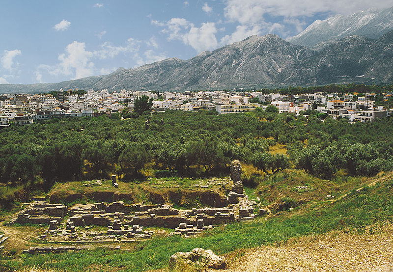 File:Sparti in-river-Eurotas-valley flanked-by-Taygetos-mountains.jpg