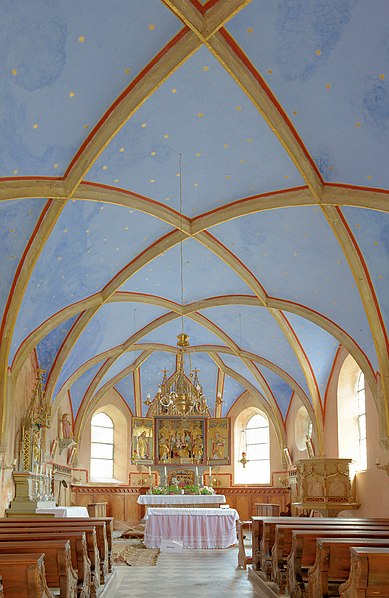 File:St. Nikolaus Kirche in Tisens Kastelruth Inenansicht.jpg