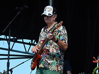 <span class="mw-page-title-main">Steve Boone</span> American Bass Guitarist (born 1943)