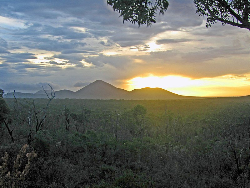 File:Stirling Ranges - Flickr - GregTheBusker.jpg