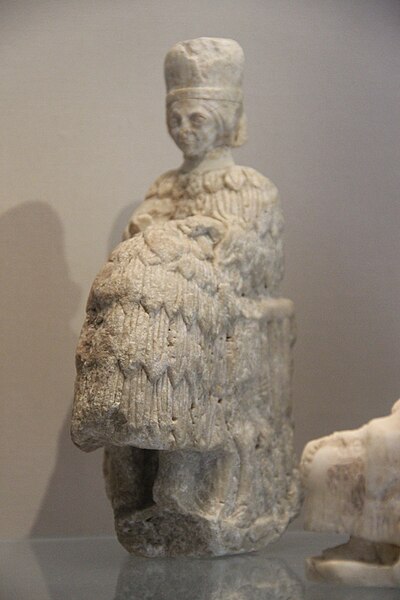 File:Stone Statue from Archaic Period of Sumer, 2900-2340 BC.jpg