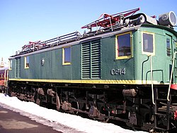 Electric locomotive made in USSR in 1933 (designed in USA by GE)-- "Suramsky Soviet", the 14th unit made Suramsky Soviet spb.jpg