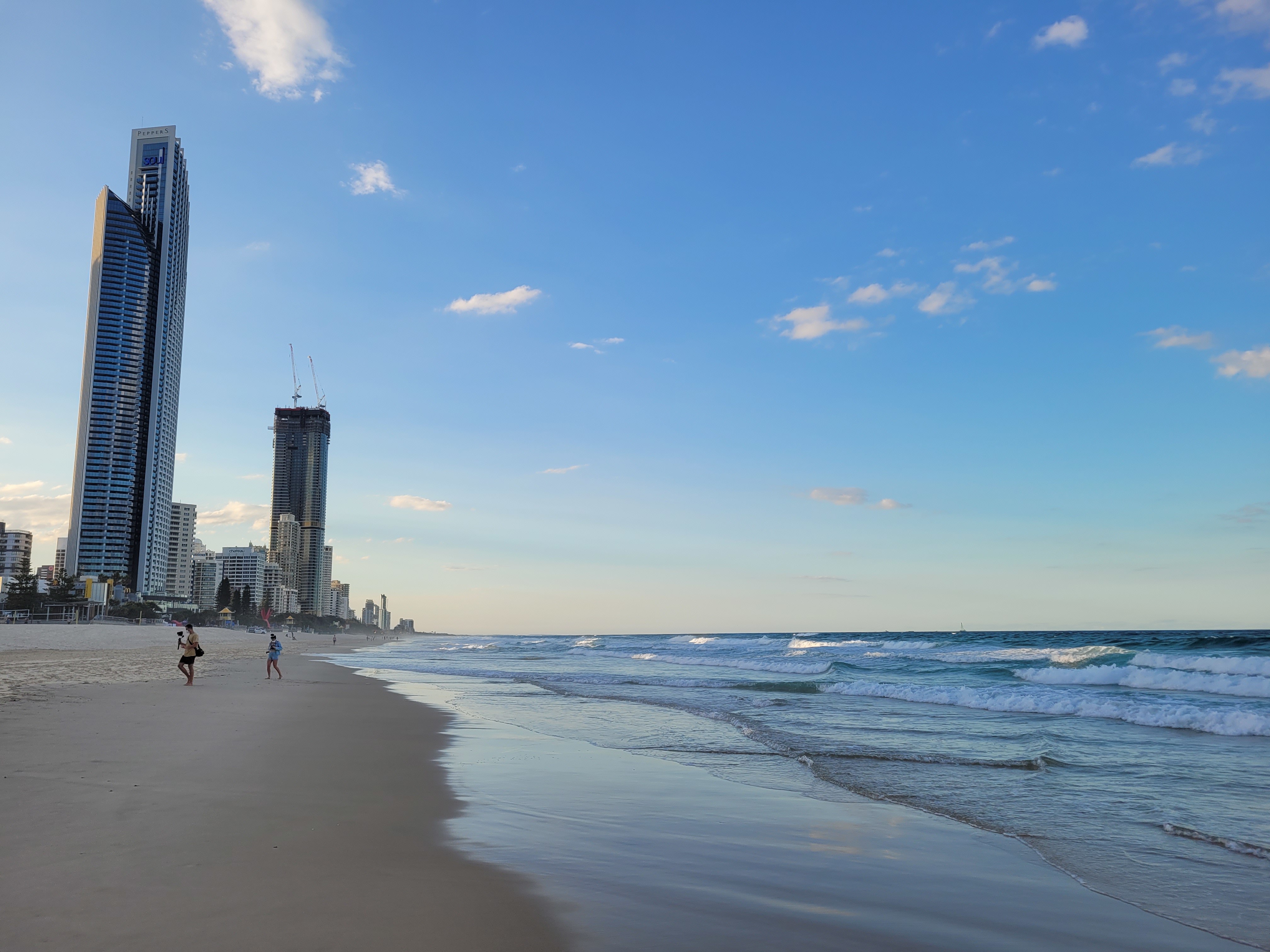 Surfers Paradise Boulevard - Wikipedia