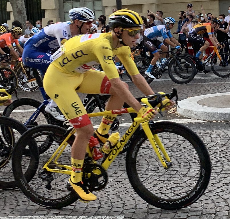 Archivo:Tadej Pogačar (2020-09-20) - Yellow jersey - Tour de France  2020.jpg - Wikipedia, la enciclopedia libre
