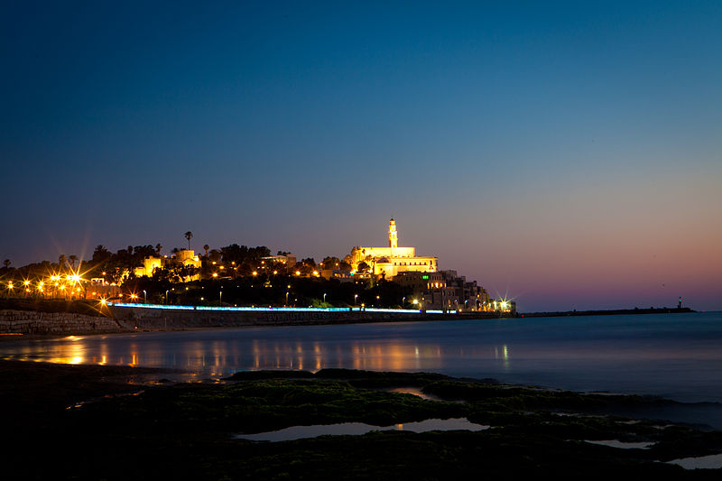 File:Tel Aviv Jaffa beach at night.jpg