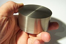 A titanium cylinder of quality "grade 2" Titanzylinder.jpg