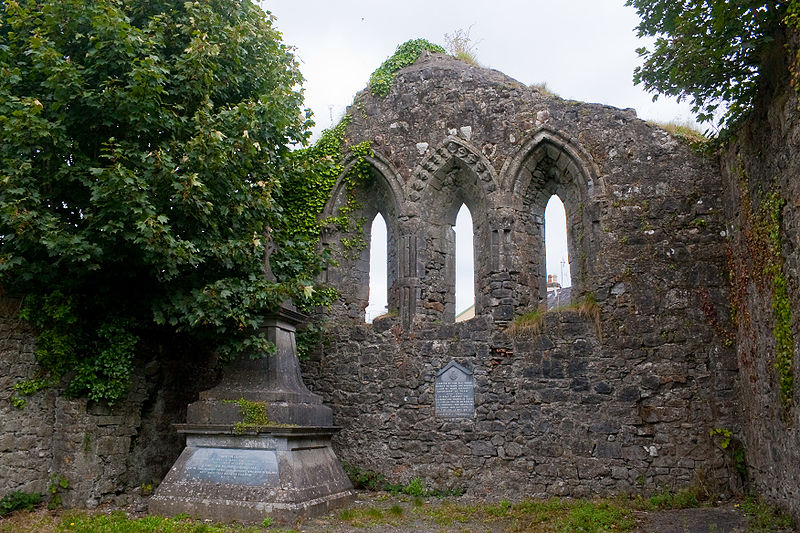 File:Tuam Teampall Jarlath East Window 2009 09 14.jpg