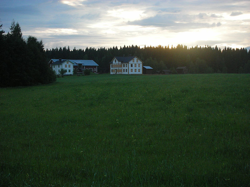 File:Tutabo gård i Grängsbo Hälsingland.jpg