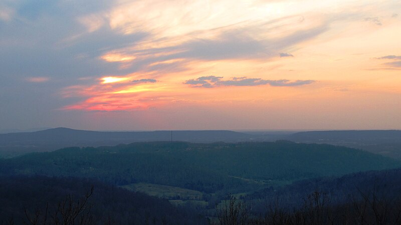 File:US-70-sparta-overlook-tn2.jpg