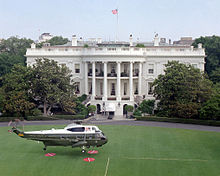 VH-3D landing on White House south lawn, July 1987 VH-3D landing on White House south lawn July 1987.JPEG