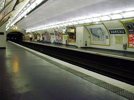 Vaneau metro quai 01