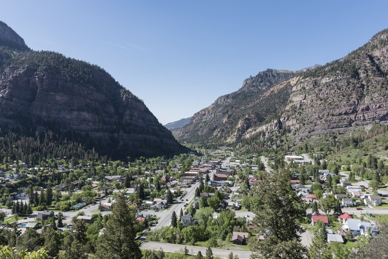 File:View from high above Ouray, Colorado, an old mining community high in the San Juan Mountains of southwestern Colorado LCCN2015632310.tif