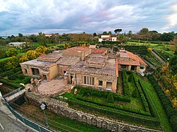 Villa of the Mysteries in Pompeii.jpg