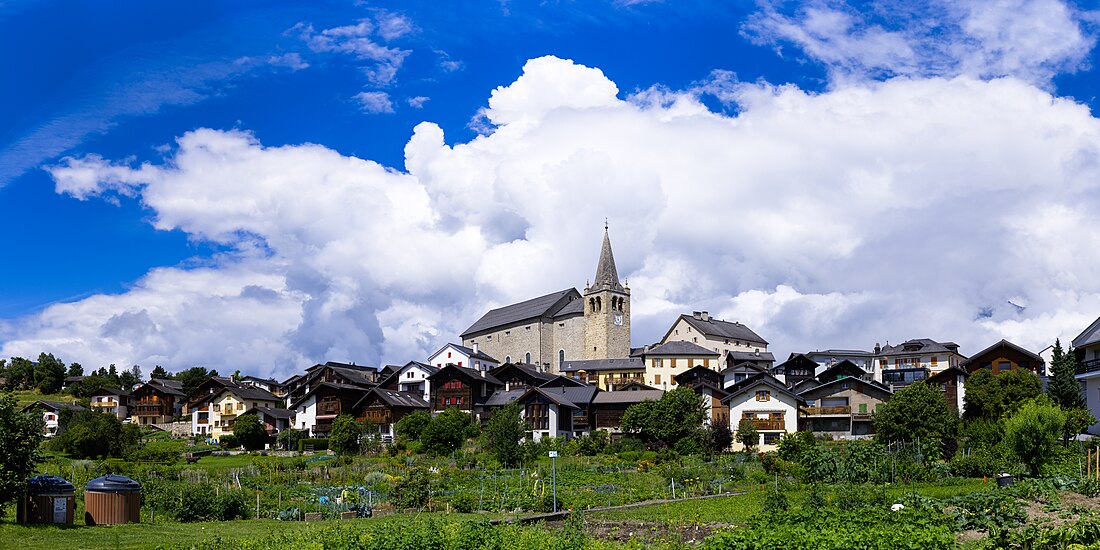 Lens, Switzerland