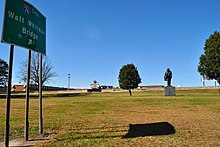 The Whitman statue at the entrance to the Walt Whitman Bridge, named in Whitman's honor. The bridge connects Philadelphia and South Jersey and is one of the longest bridges on the U.S. East Coast. (Source: Wikimedia)