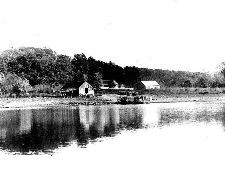 File:West Point Ferry.tif