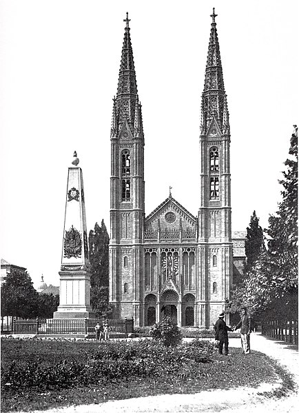 File:Wiesbaden, Waterloodenkmal 1890.jpg