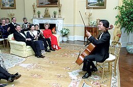 Ma performs at the White House for American president Ronald Reagan, Crown Princess Michiko and Crown Prince Akihito of Japan, and Nancy Reagan, October 1987