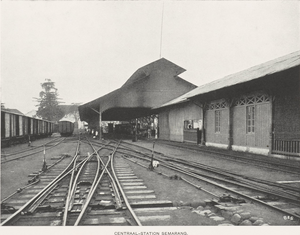 ;Semarang–Joana Stoomtram Maatschappij ; Central Station Semarang.png