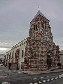 Église Saint-Georges de Saint-Georges-d'Aurac.jpg