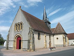 Église de Coulanges 2017-08-03.JPG