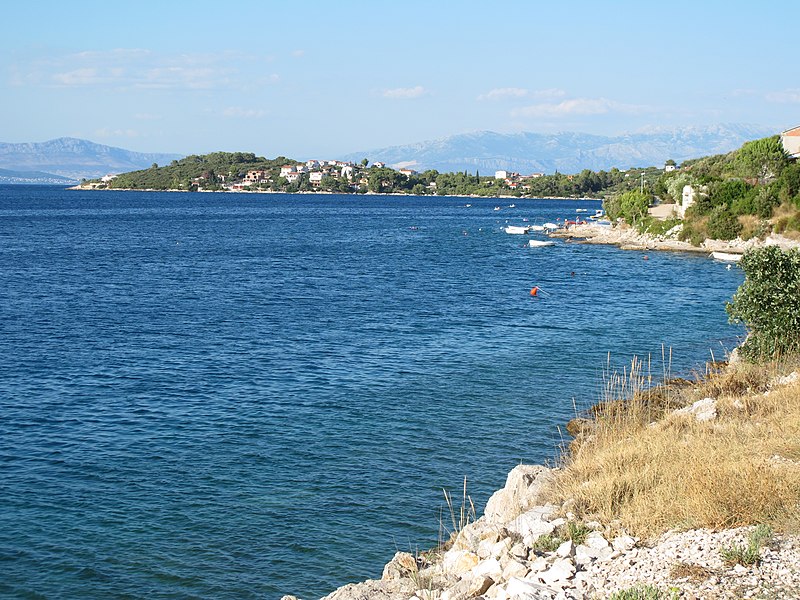 File:Šolta Nečujam Hrvatska 2012 a.jpg