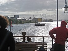 The SPT Renfrew Rose leaving Yoker, seen from PS Waverley in 2009. 090829 Renfrew Ferry b.jpg