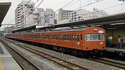 103系（低運転台） （2001年8月8日 西国分寺駅）