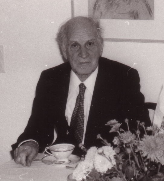 File:1977 Andrussow cropped.jpg