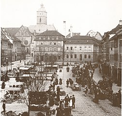 Markt Nordseite mit St. Johannis um 1891