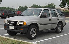 Orta Boy SUV (ilk nesil) Ana madde: Isuzu MU
