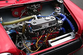 Austin Mini Cooper S (ADO50S) in competition, engine