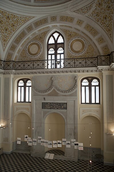 File:20121020 interior Yeni Mosque (mihrab) Thessaloniki Greece.jpg