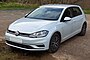 2017 Volkswagen Golf (5G MY17) 1.4 SE TSI hatchback (2017-08-30).jpg