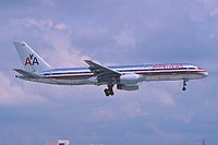 Boeing 757—223 компании American Airlines