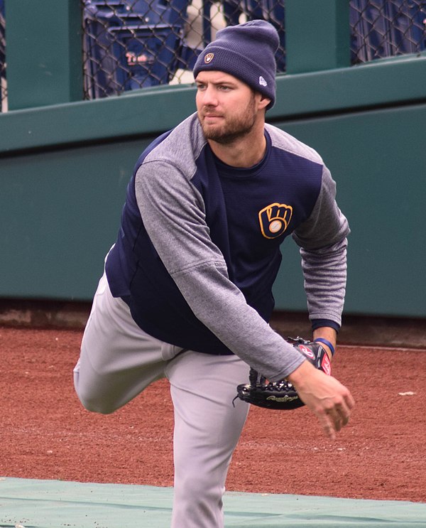 Houser with the Brewers in 2019