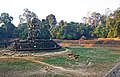 Angkor-Neak Pean-02-2007-gje.jpg