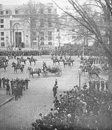 Arrivée du président Sadi Carnot le 5 mai 1889 à l'école sadi carnot