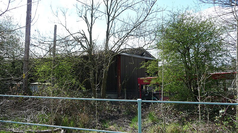 File:Arriva Guildford & West Surrey Horsham depot.JPG