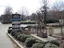 Art Museum U of M Memphis Tennessee sign 1.jpg