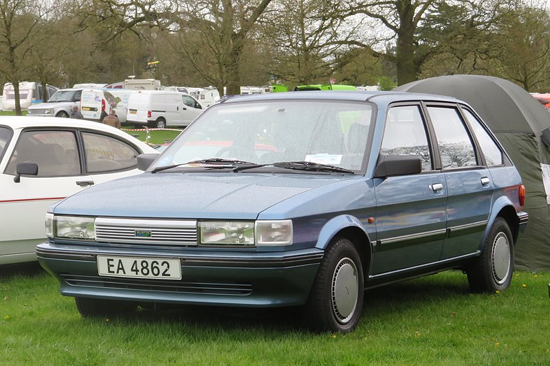 File:Austin Maestro registered June 1987 1598cc.jpg