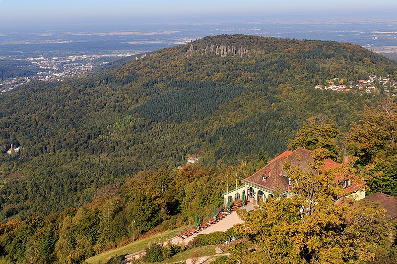 File:Baden-Baden 10-2015 img07 View from Merkur.jpg