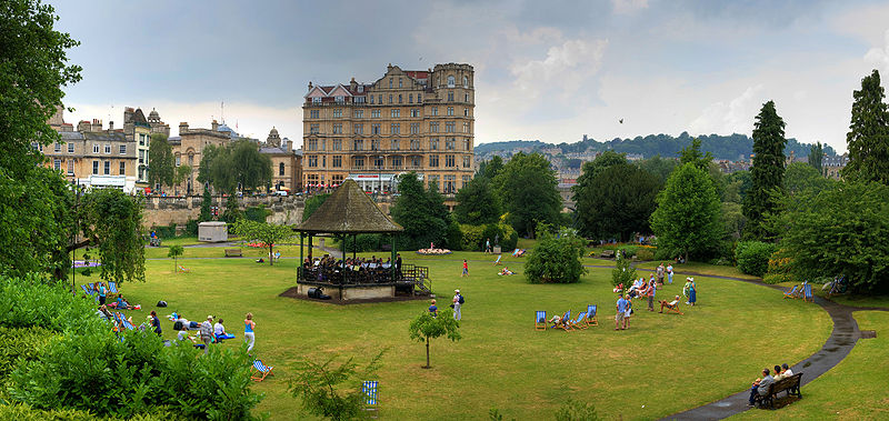 File:Bath - Parade Gardens - July 2006.jpg