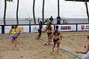 Deutsch: Beachhandball Europameisterschaften 2019 (Beach handball Euro); Tag 3: 4. Juli 2019 – Frauen, Hauptrunde Gruppe II, Ukraine-Italien 2:0 (20:16, 20:16) English: Beach handball Euro; Day 3: 4 July 2019 – Women Main Round Group II – Ukraine-Italy 2:0 (20:16, 20:16)