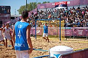 Deutsch: Beachhandball bei den Olympischen Jugendspielen 2018 in Buenos Aires; Tag 7, 13. Oktober 2018; Jungen, Halbfinale – Spanien-Kroatien 2:1 English: Beach handball at the 2018 Summer Youth Olympics in Buenos Aires at 13 October 2018 – Boys Semifinal – Spain-Croatia 2:1 Español: Handball de playa en los Juegos Olimpicos de la Juventud Buenos Aires 2018 en 13 de octubre de 2018 – Semifinales de chicos - España-Croacia 2:1