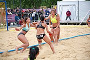 Deutsch: Beachhandball bei den Olympischen Jugendspielen 2018; Tag 5, 10. November 2018; Mädchen, Hauptrunde - Chinese Taipei (Taiwan)-Paraguay 2:0 English: Beach handball at the 2018 Summer Youth Olympics at 11 October 2018 – Girls Main Round – Chinese Taipei (Taiwan)-Paraguay 2:0