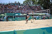 Deutsch: Beachvolleyball bei den Olympischen Jugendspielen 2018; Tag 11, 17. Oktober 2018; Jungen, Spiel um Platz 3 – Argentinien-Ungarn 2:0 (21–15/21–15) English: Beach volleyball at the 2018 Summer Youth Olympics at 17 October 2018 – Bronze Medal Match – Argentina-Hungary 2:0 (21–15/21–15)