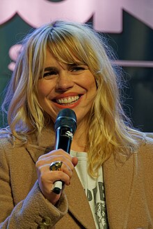 Billie Piper received praise for her performance, with critic Arnold T. Blumberg writing that she "has shown herself to be quite capable of conveying amazingly subtle shifts in emotion" and noting "how valuable a part of this new series Piper really is." 2019-03-03 12-07-54 ILCE-6500 DSC00333 DxO (47424103632).jpg