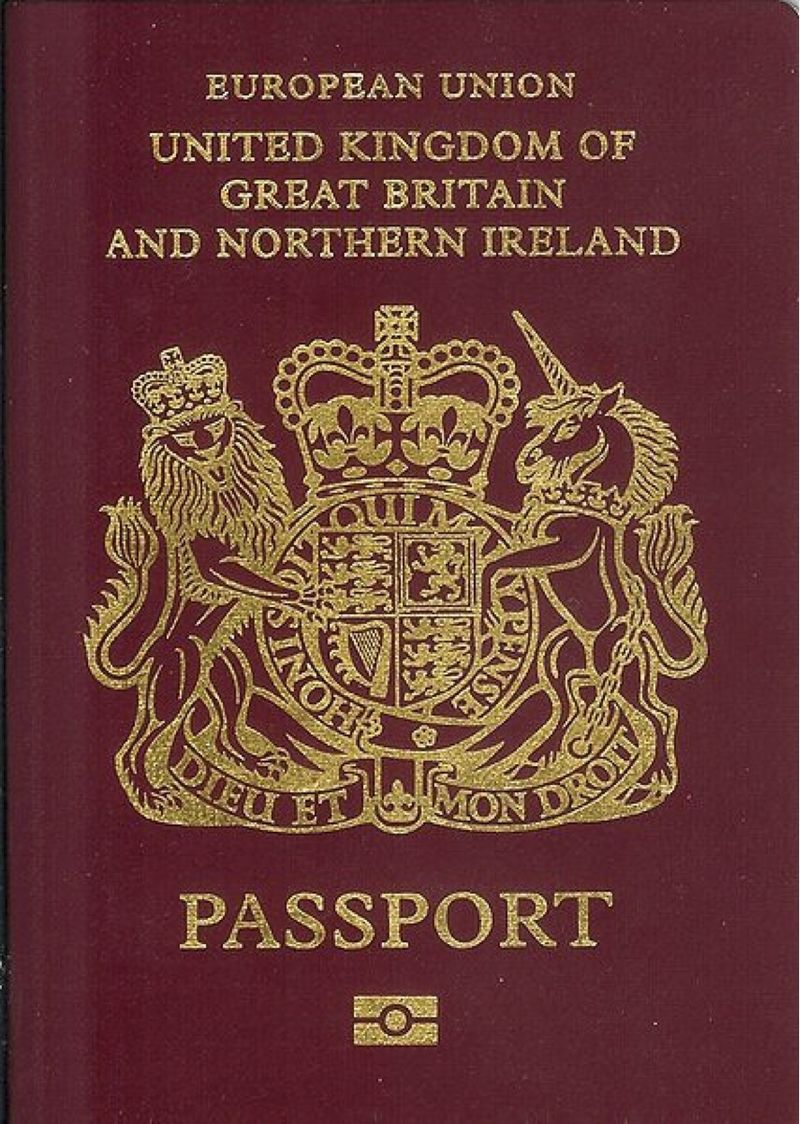 ファイル:British biometric passport.jpg - Wikipedia