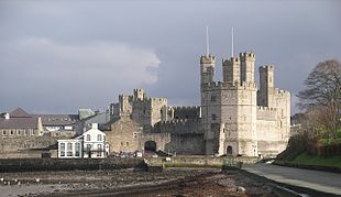 Castello Di Caernarfon: Storia, Il castello e i principi di Galles, Note